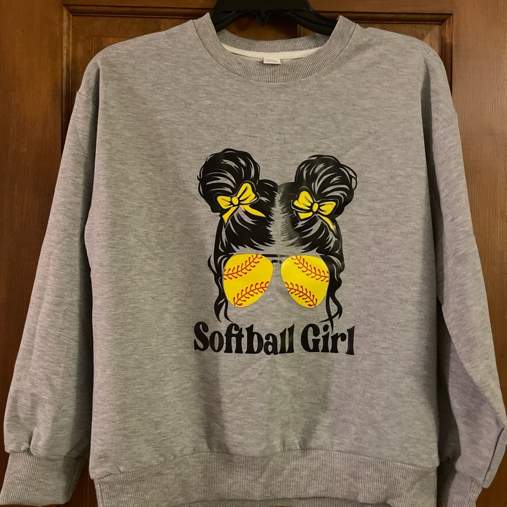Softball‎ Girl Gray Sweatshirt for Kids w/Yellow Accents , Size 11-12Y (Size 14)